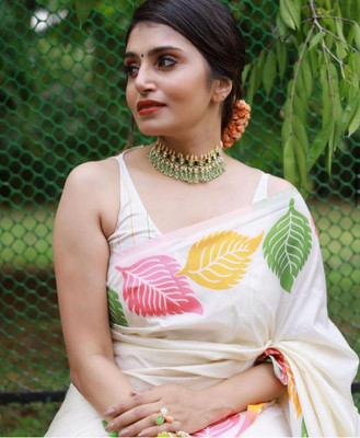 KM CREATION Self Design Banarasi Art Silk Saree(White)