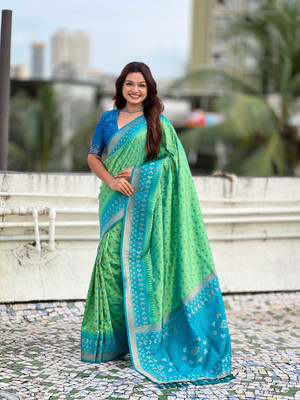 all about you Woven Banarasi Silk Blend Saree(Light Green)