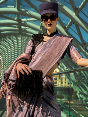 Sareemall Woven Banarasi Silk Blend Saree(Purple)