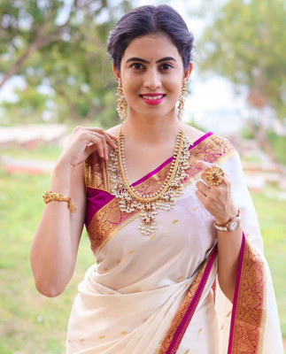 FABART CRETION Woven Kanjivaram Pure Silk Saree(White)