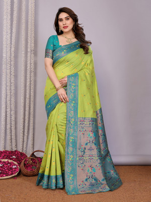 The Style Sanctuary Woven Paithani Silk Blend Saree(Light Green, Blue)