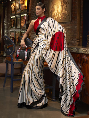 Divastri Printed Bollywood Crepe Saree(White)