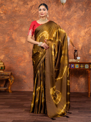 Tasrika Printed Hand Batik Satin Saree(Brown)