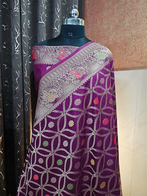 Banarsi Brides Woven, Floral Print, Geometric Print Banarasi Dupion Silk Saree(Purple)