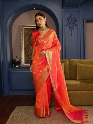 Vichitra Woven, Self Design Banarasi Silk Blend, Jacquard Saree(Orange)