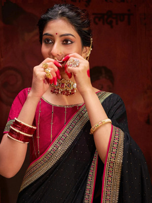 Sareemall Embellished Bollywood Silk Blend Saree(Black)
