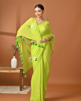 BENGAL SAREE UDYOG Embroidered Handloom Cotton Blend Saree(Green)