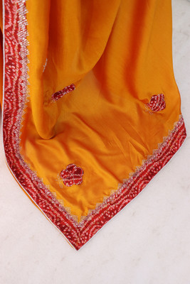 CHAMUNDA CREATION Embroidered Bollywood Silk Blend Saree(Gold)