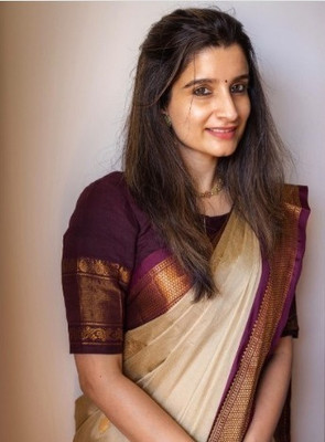 WILLMAKE Woven Bollywood Jacquard, Art Silk Saree(Cream, Maroon)