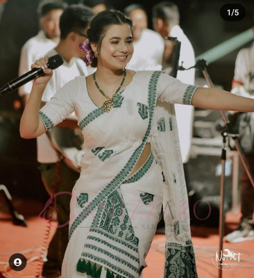 Canizzaro Woven Mekhela Chador Cotton Blend Saree(White, Green)