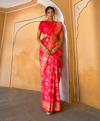 Janasya Woven Banarasi Silk Blend Saree(Pink)