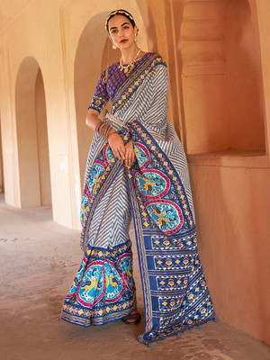 ANOUK Embellished Patola Silk Blend Saree(Dark Blue)