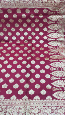 TRFASHIONHUB Woven Banarasi Handloom Silk Blend Saree(Maroon)