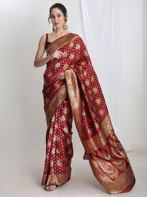 Janasya Woven Banarasi Silk Blend Saree(Maroon)