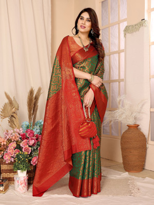 Soor Panchi Woven Banarasi Pure Silk Saree(Maroon)