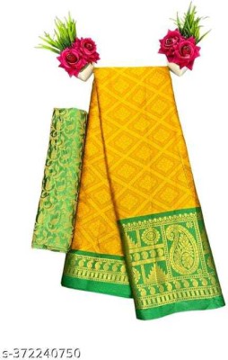 RUHKRUSH Woven Dharmavaram Cotton Silk, Jacquard Saree(Gold, Green)