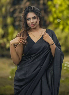 Anand Sarees Solid/Plain, Dyed Bollywood Georgette Saree(Black)