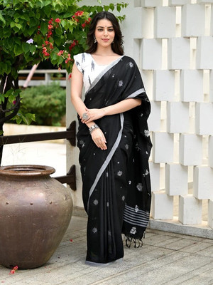 Joyguru Textile Printed Handloom Pure Cotton Saree(Black)