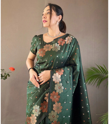 KM CREATION Self Design Banarasi Art Silk Saree(Green)