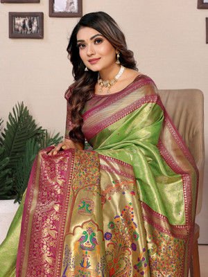 Tasrika Self Design Paithani Tissue Saree(Green, Maroon)