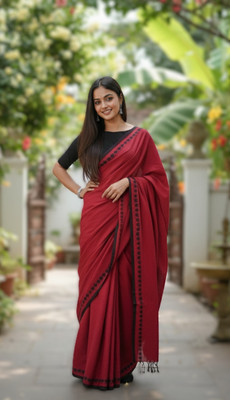 AKfasionN Embroidered Daily Wear Cotton Blend Saree(Maroon)