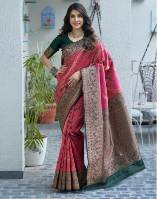 Satrani Woven, Embellished, Self Design Banarasi Silk Blend, Jacquard Saree(Pink, Dark Green, Gold)