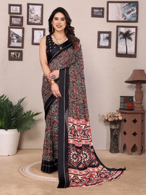 ROOP SUNDARI SAREES Floral Print Daily Wear Silk Blend Saree(Black)