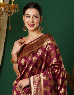 Samah Woven, Embellished, Self Design Banarasi Silk Blend, Jacquard Saree(Maroon, Gold)