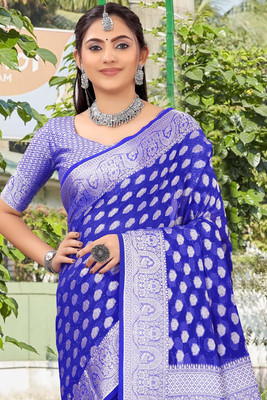 DHRUTI TEXTILES Dyed Banarasi Georgette Saree(Multicolor)