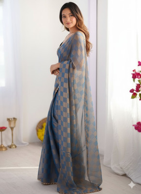 Vragi Embellished Bollywood Chiffon Saree(Dark Blue)