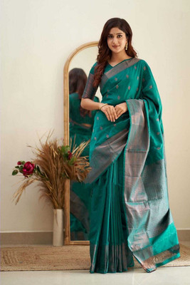 VISVASTA Self Design Kanjivaram Jacquard, Art Silk Saree(Light Green)