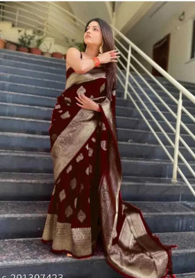 HouseOfCommon Woven Banarasi Jacquard Saree(Maroon)