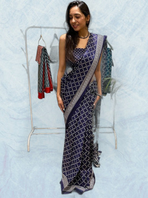 baratheon Self Design Bollywood Cotton Blend Saree(Black)