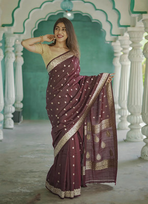 Trijal Fab Woven Banarasi Pure Silk Saree(Brown)