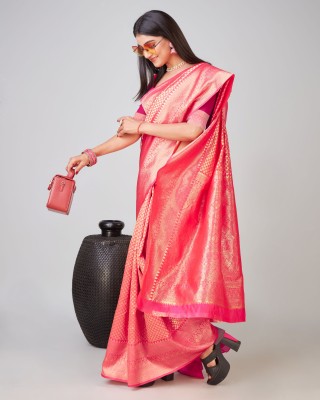 Aadvika Woven Kanjivaram Jacquard Saree(Pink)