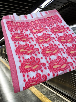 Kanokanjoli Woven Jamdani Handloom Cotton Blend Saree(Multicolor)