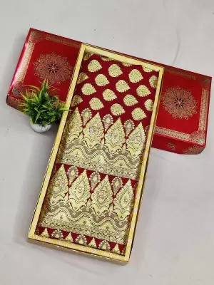 MUBARAK Printed Banarasi Handloom Silk Blend Saree(Maroon)