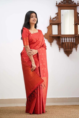 Advik Creations Self Design Bollywood Silk Blend Saree(Red)