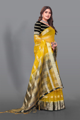Aarunika BS Solid/Plain Bollywood Organza Saree(Green)
