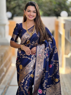 DIVINE JUNCTION WEAR Woven, Self Design, Paisley, Floral Print Banarasi Satin Saree(Blue)