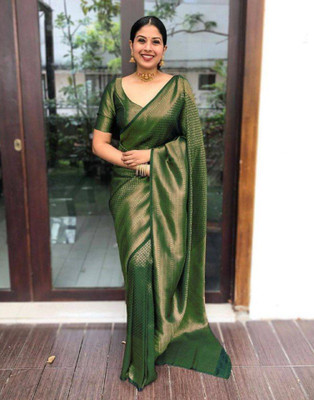 Samah Woven, Embellished, Self Design Banarasi Silk Blend, Jacquard Saree(Green, Gold)