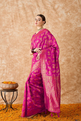 manvaa Embellished Bollywood Silk Blend Saree(Pink)