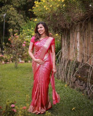RK SHARMA Printed Bollywood Silk Blend Saree(Pink)