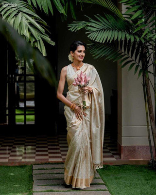 Varda Woven, Self Design Kasavu Art Silk Saree(Cream)