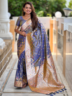 Nayanthara Trends Printed Banarasi Silk Blend Saree(Grey)