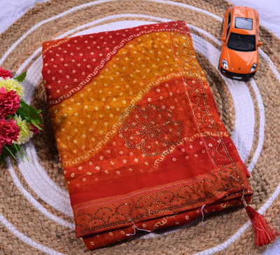 Vaidehietrade Printed, Embellished Bandhani Georgette Saree(Red, Multicolor)