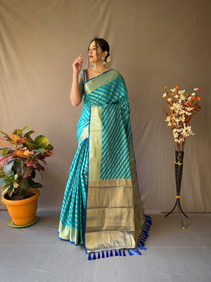 SGF11 Self Design Handloom Pure Silk Saree(Blue)