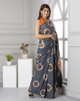 hastshilpi Printed, Color Block, Blocked Printed, Dyed, Floral Print Daily Wear Pure Cotton Saree(Grey)