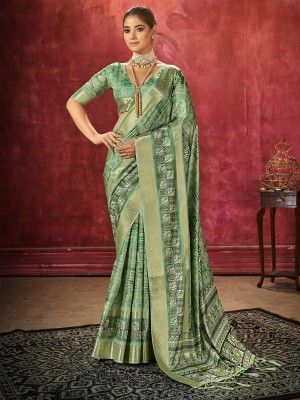 Divastri Printed Bollywood Silk Blend Saree(Light Green)