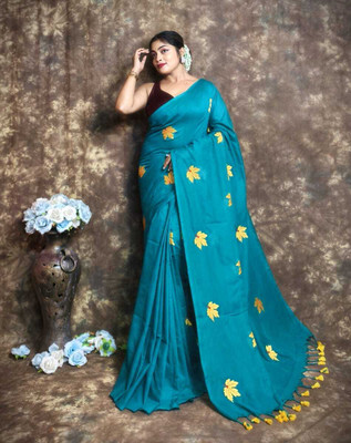 S G SAREES Embroidered Handloom Handloom Cotton Blend Saree(Multicolor)